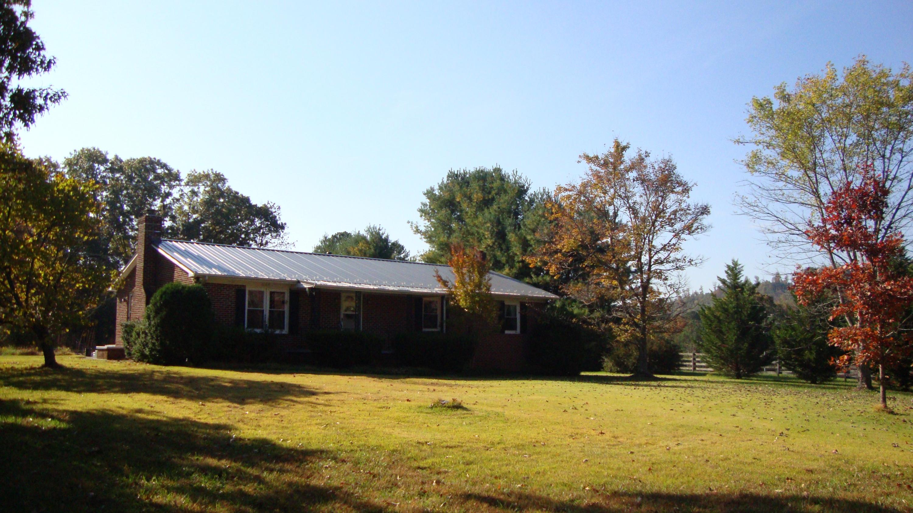 11104 Dickerson Mill Road Moneta, VA 24121 - Photo 28 of 47 A View Of The Front Of The Home