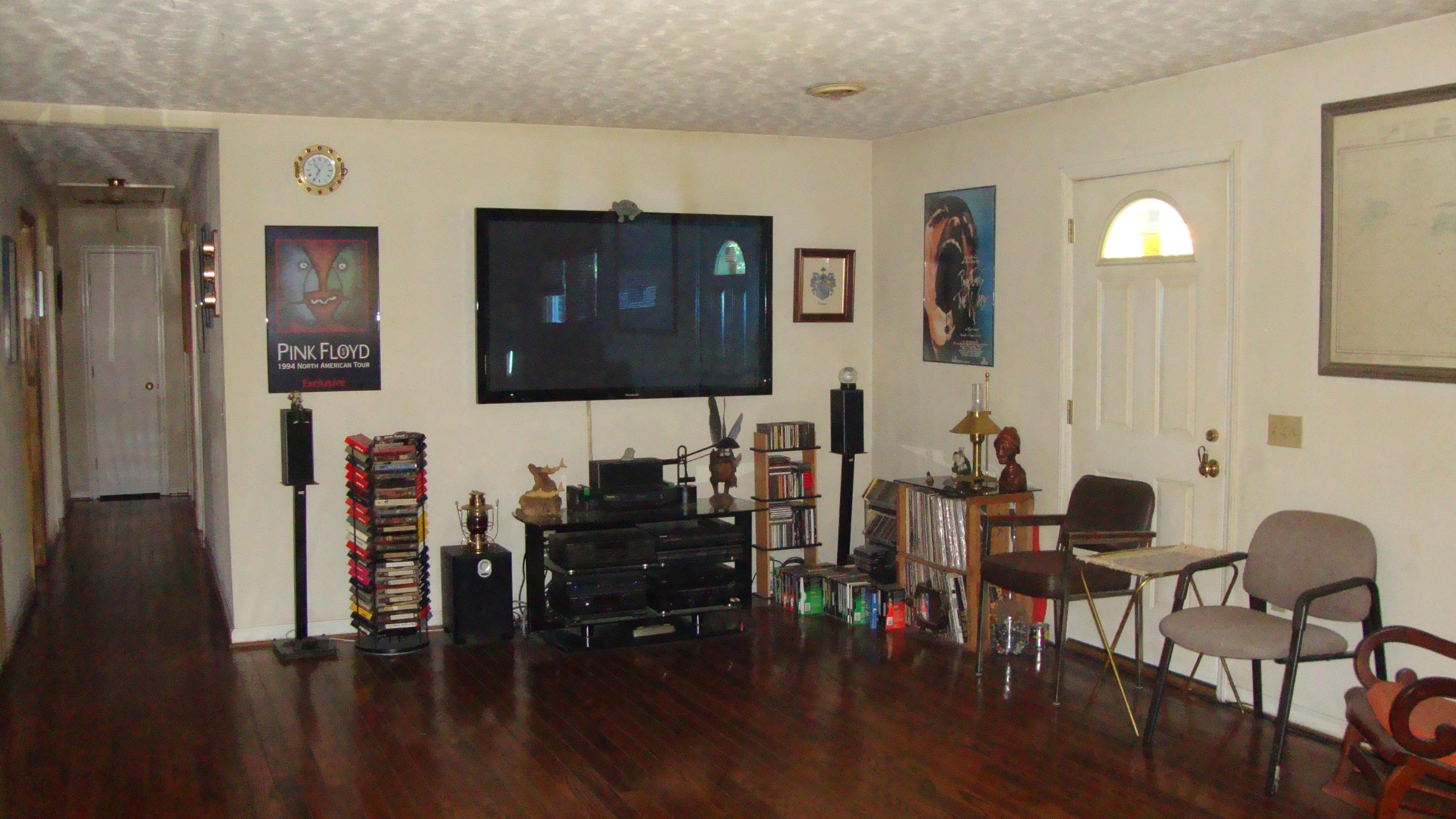 11104 Dickerson Mill Road Moneta, VA 24121 - Photo 4 of 47 Another View Of The Great Room