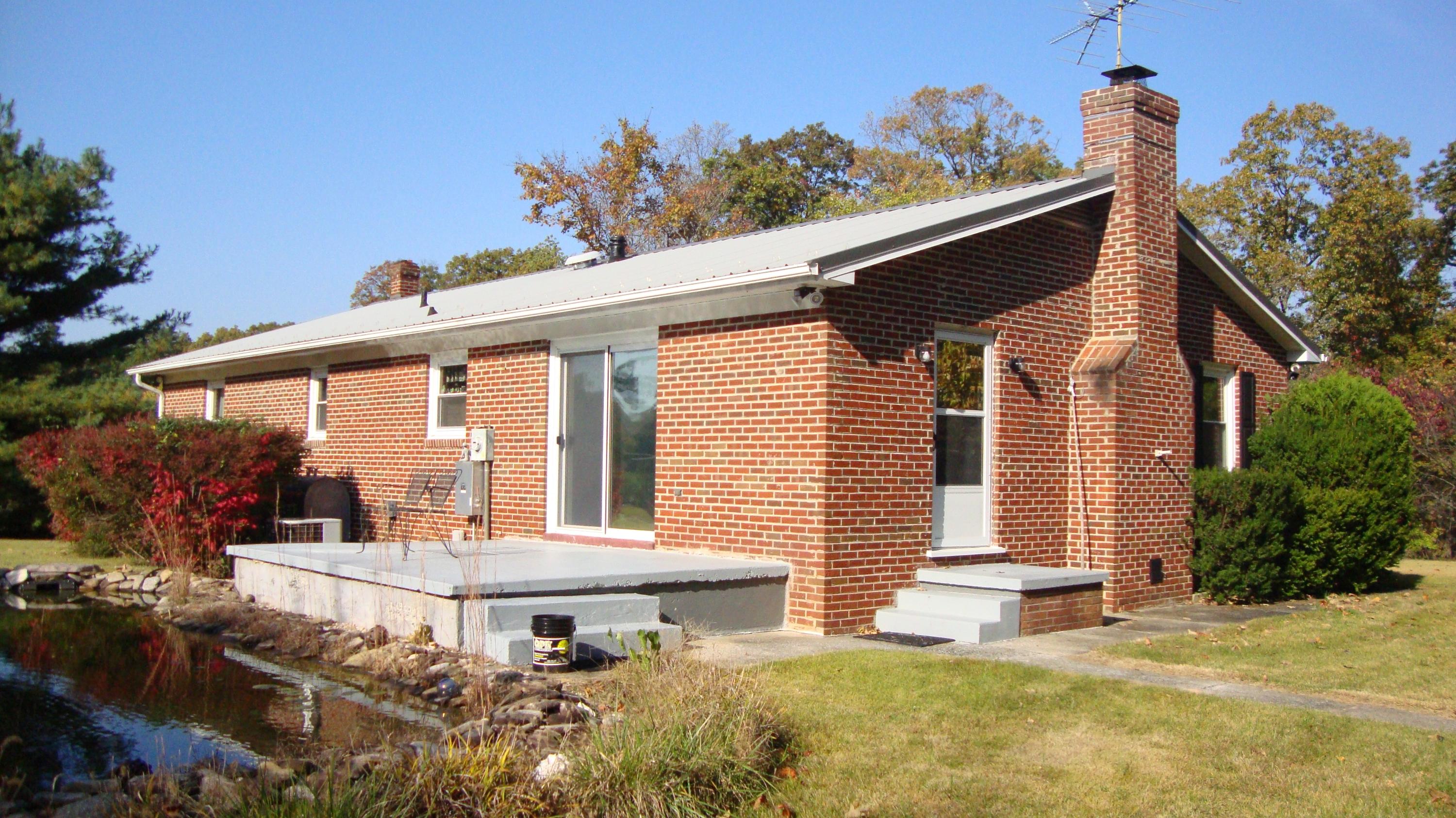 11104 Dickerson Mill Road Moneta, VA 24121 - Photo 32 of 47 DSC03860
