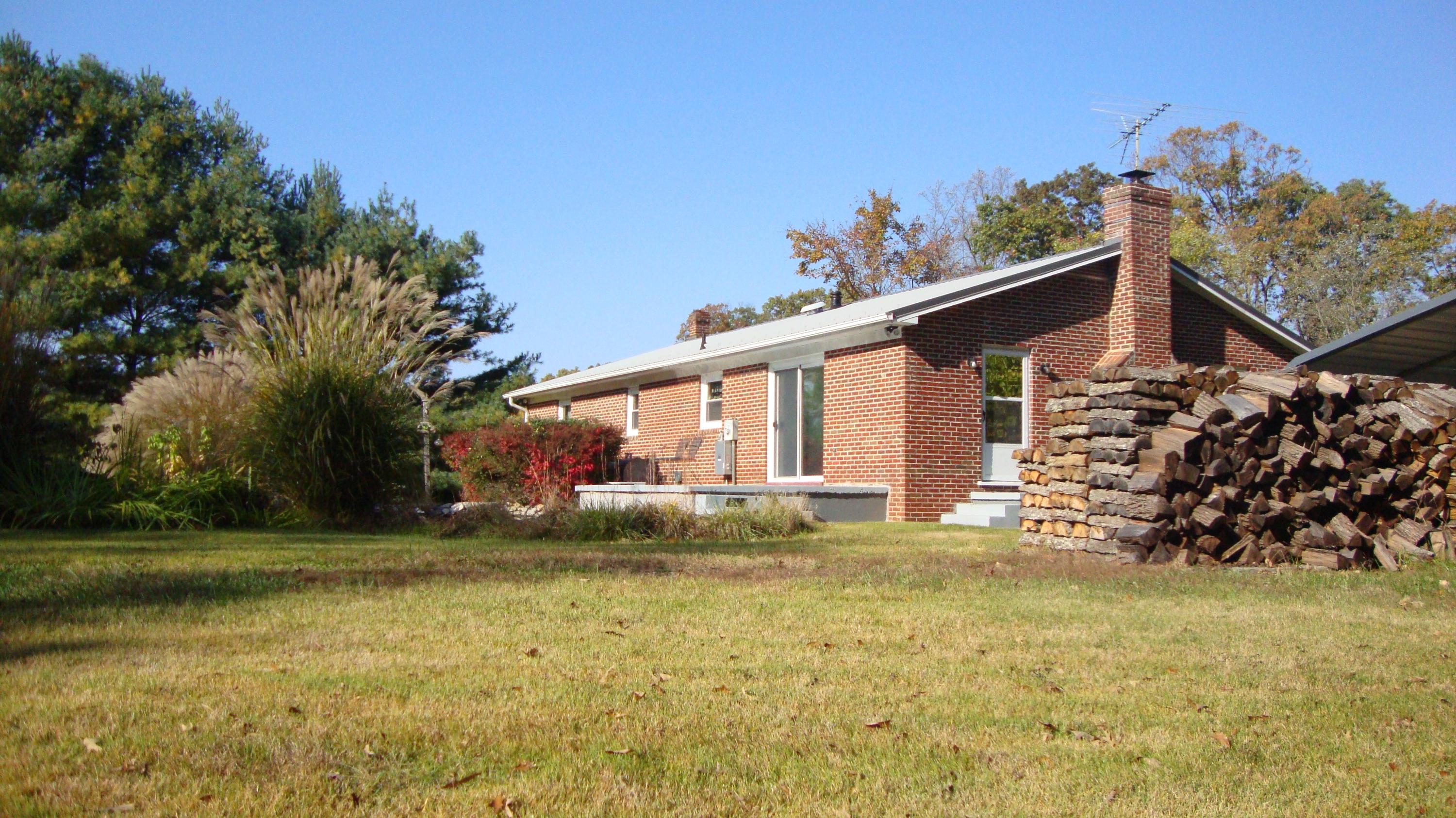 11104 Dickerson Mill Road Moneta, VA 24121 - Photo 36 of 47 DSC03864