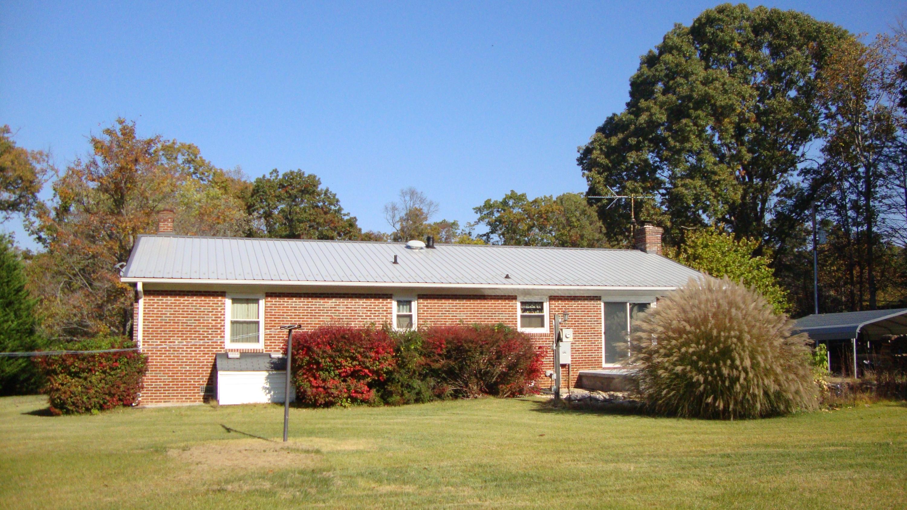 11104 Dickerson Mill Road Moneta, VA 24121 - Photo 38 of 47 DSC03866