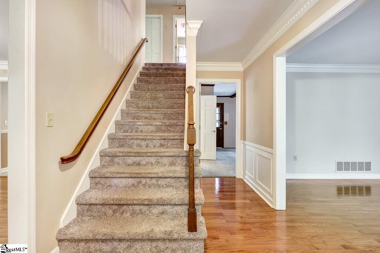108 Hunting Hollow Road Greenville, SC 29615 - Photo 11 of 36 Gallery Image 11
