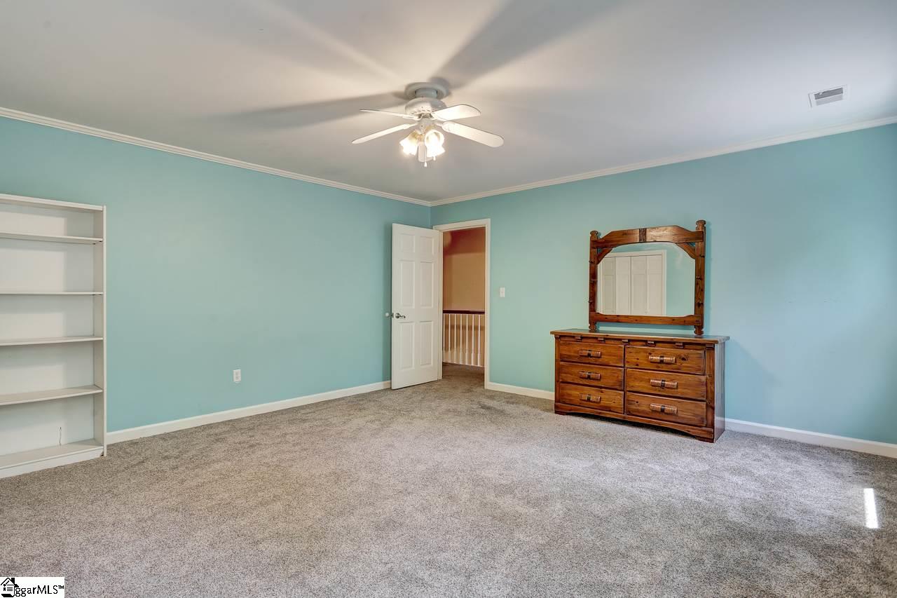 108 Hunting Hollow Road Greenville, SC 29615 - Photo 19 of 36 Gallery Image 19
