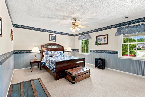 $749,900 | 1004 Longview Drive, Hendersonville, TN 37075