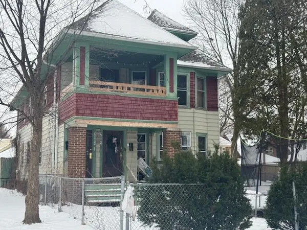 $179,900 | 2802 North 47th Street, Unit 2804, Milwaukee, WI 53210