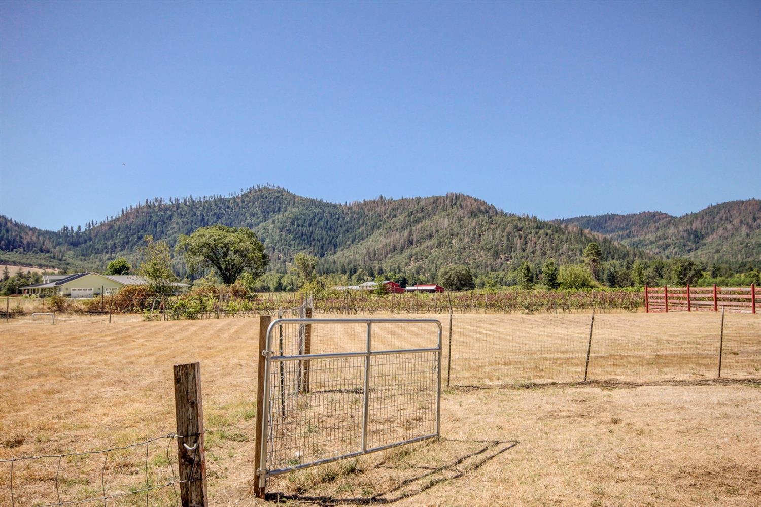 17555 North Applegate Road Grants Pass, OR 97527 - Photo 19 of 25 Additional Photo