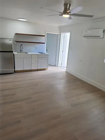 $1,600 | 428 Southwest 15th Road, Unit 428, Miami, FL 33129