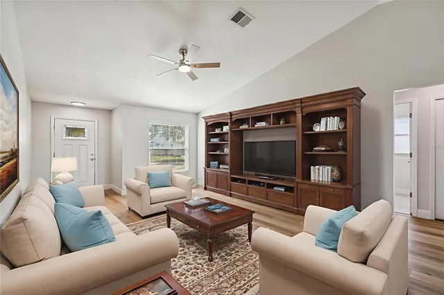 $419,900 | 4675 56th Drive East, Bradenton, FL 34203