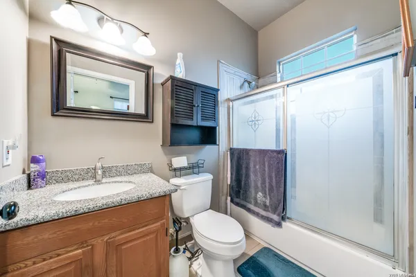 $399,900 | 15307 Rhodius Lane, Selma, TX 78154