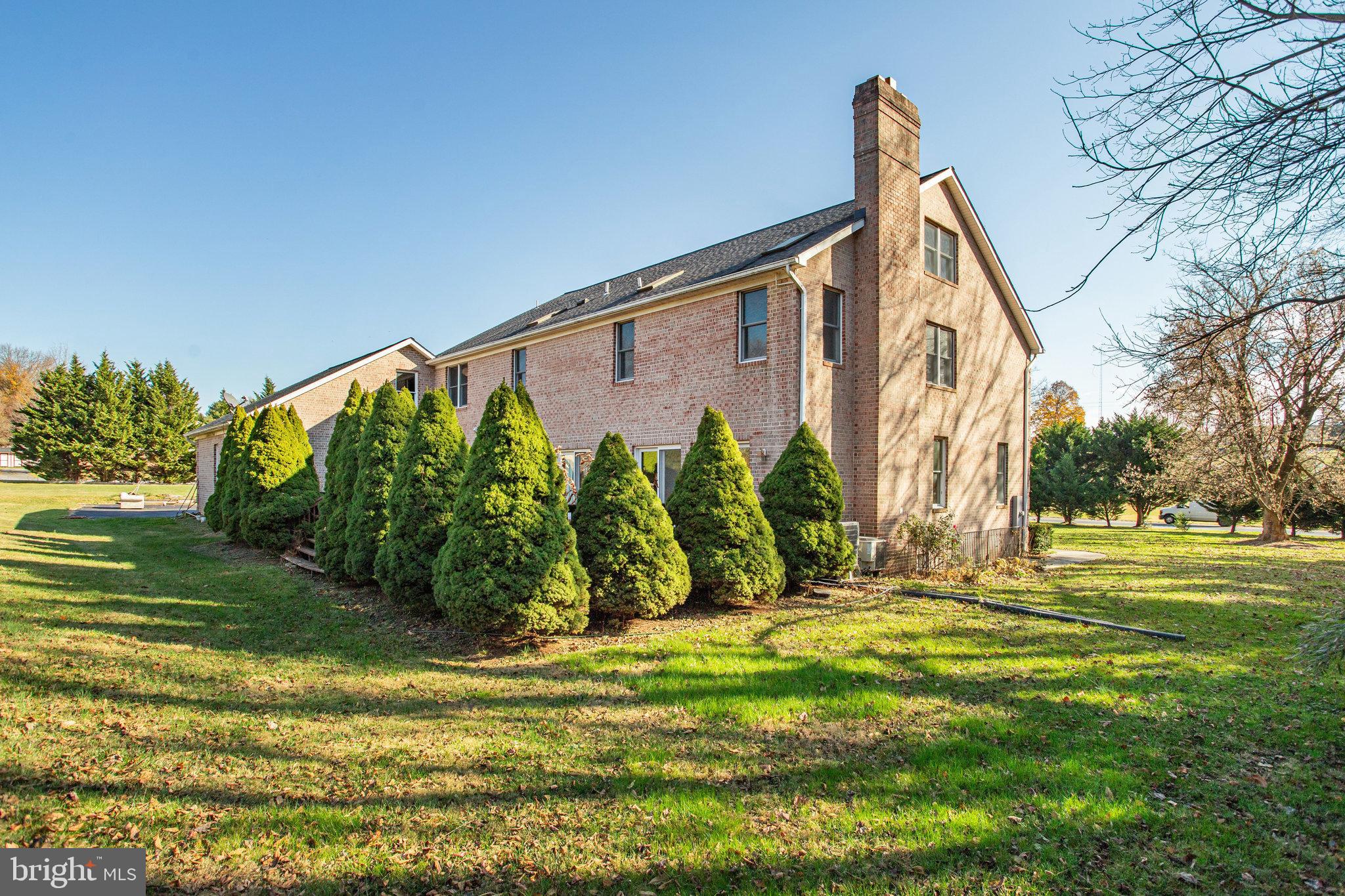 28904 Ridge Road Mount Airy, MD 21771 - Photo 10 of 15