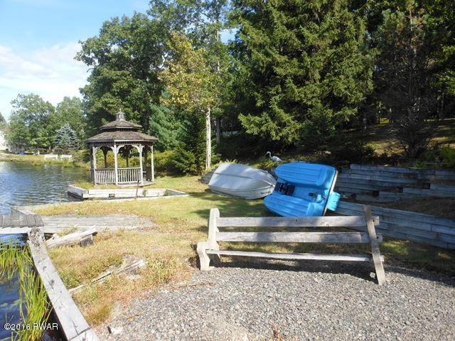 260 Dorys Road Dingmans Ferry, PA 18328 - Photo 16 of 44 resting bench