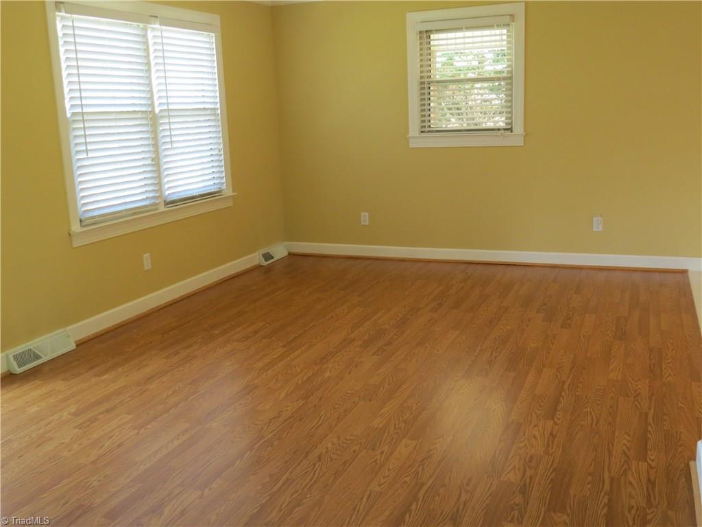 808 Hillview Road Reidsville, NC 27320 - Photo 5 of 15 Gallery Image 5