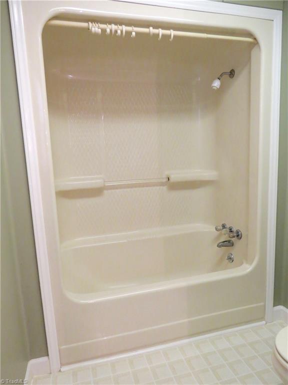 808 Hillview Road Reidsville, NC 27320 - Photo 8 of 15 Gallery Image 8