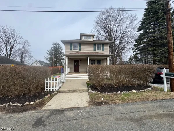 $394,900 | 10 Governor Haines Street, Hamburg, NJ 07419
