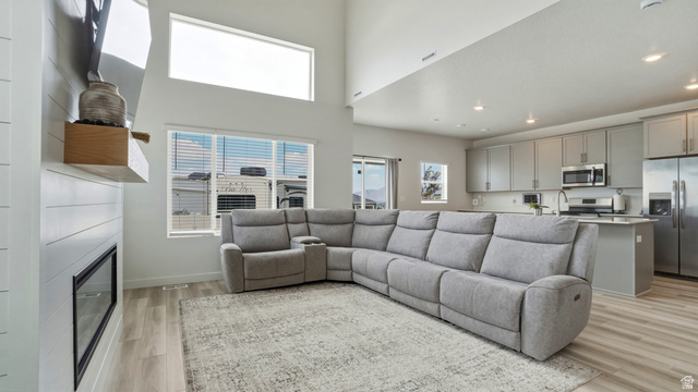 1418 Castillo Road Spanish Fork, UT 84660 - Photo 4 of 40