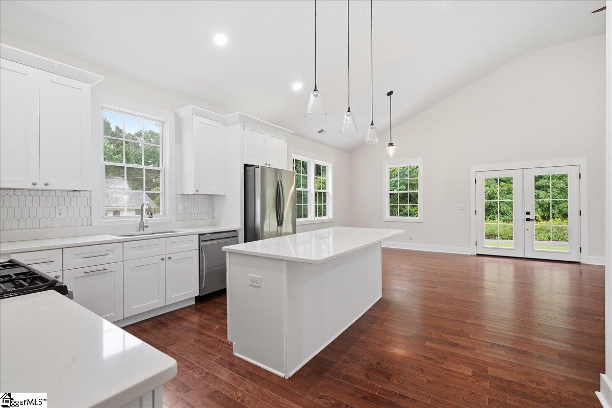 103 Perry Avenue Simpsonville, SC 29681 - Photo 13 of 32
