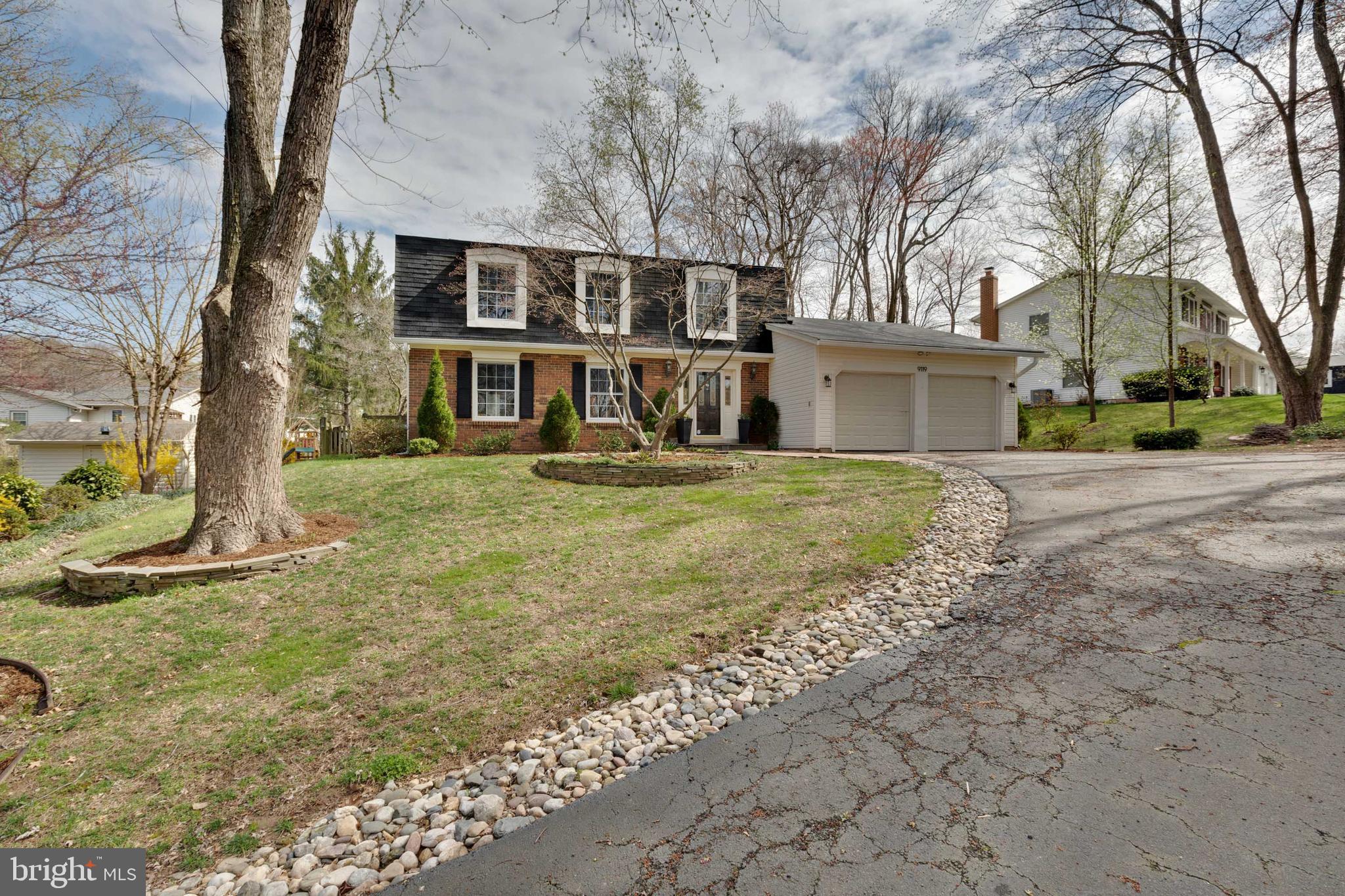 9119 Rockefeller Lane Springfield, VA 22153 - Photo 2 of 41
