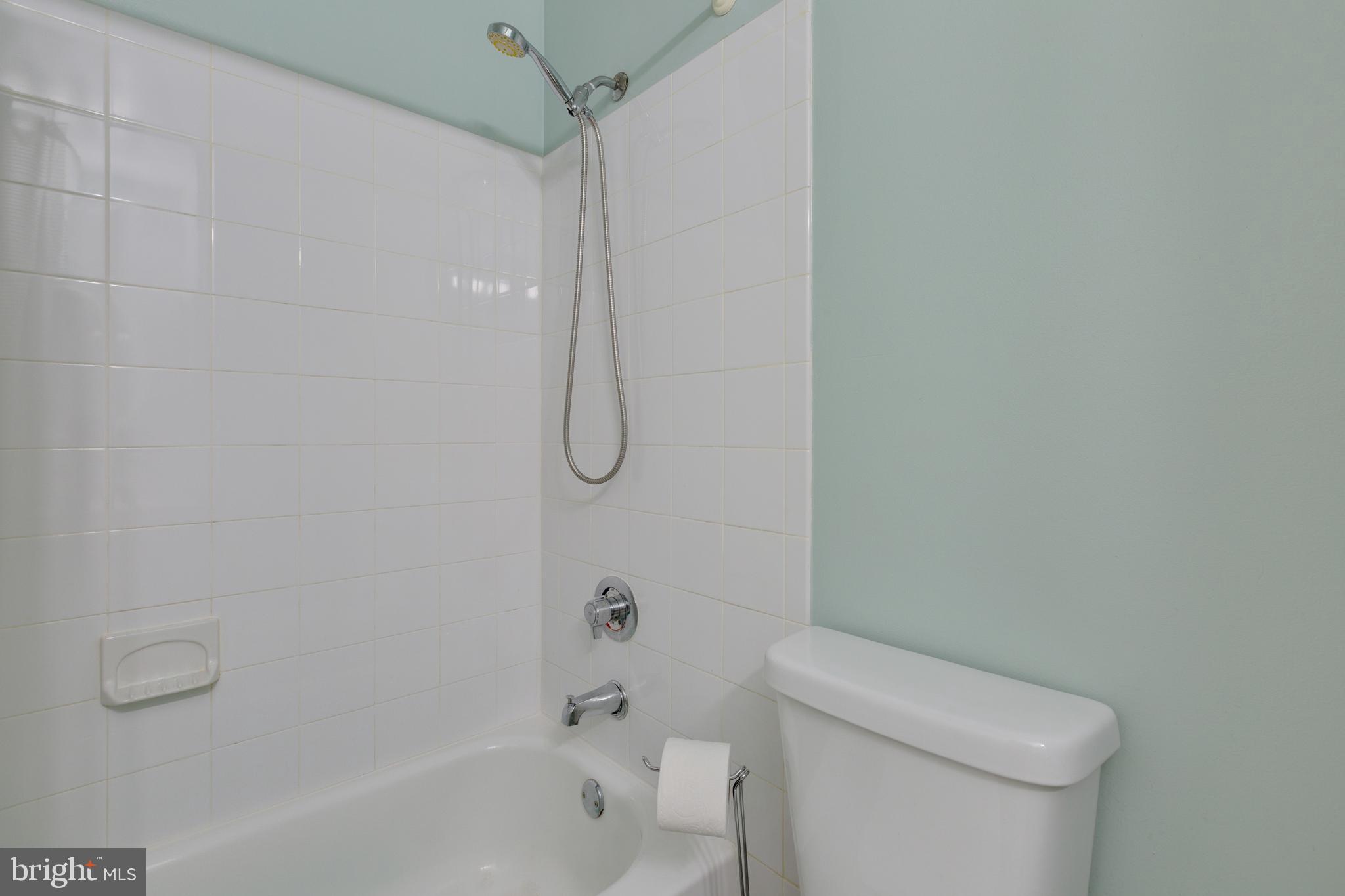 9119 Rockefeller Lane Springfield, VA 22153 - Photo 30 of 41
