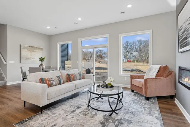 $499,900 | 14246 244th Avenue Northwest, Zimmerman, MN 55398