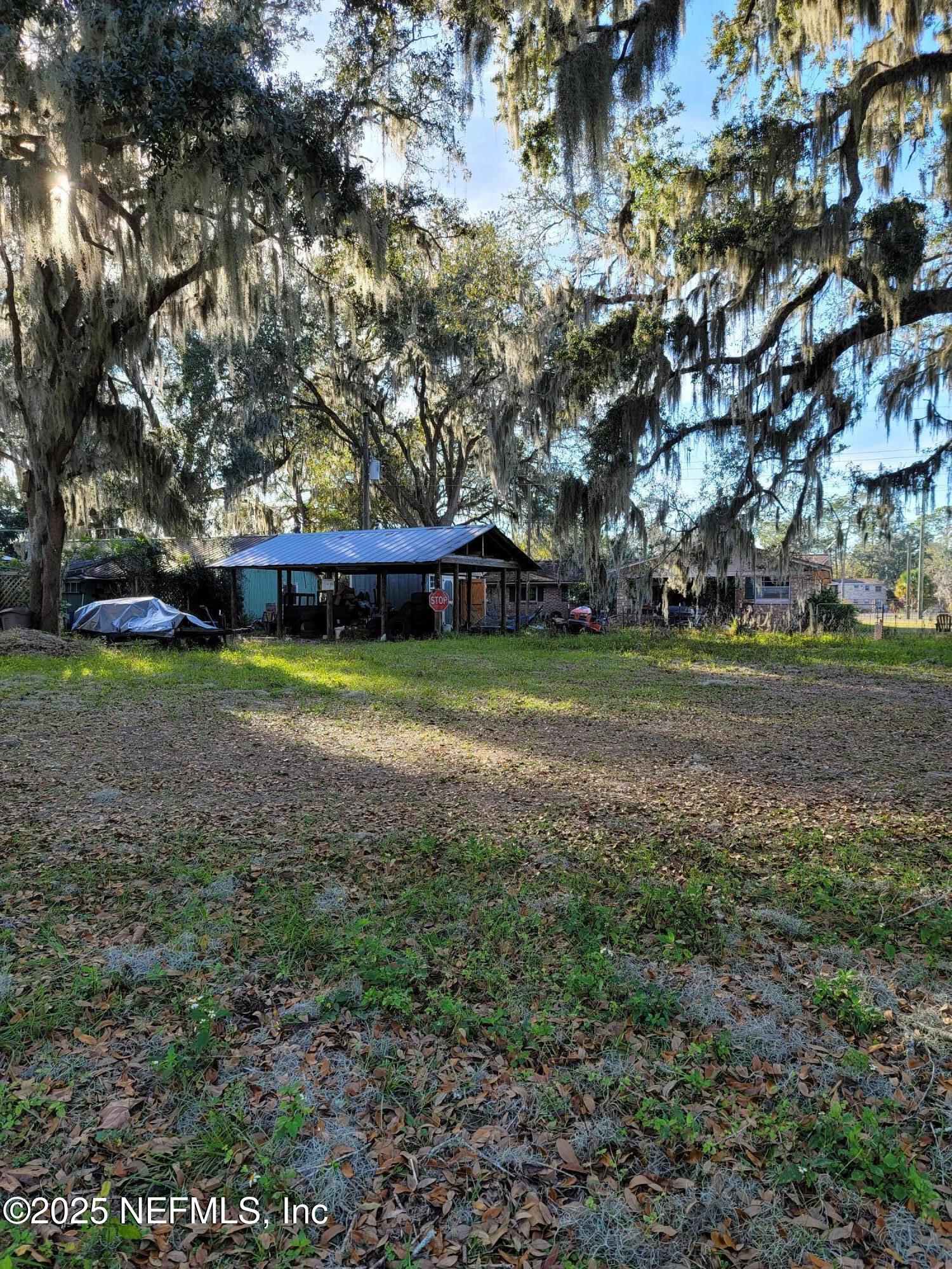 123 Mellon Road Palatka, FL 32177 - Photo 18 of 20 20250105_153451
