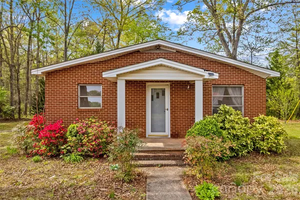 $265,000 | 151 Bent Twig Drive, Statesville, NC 28677