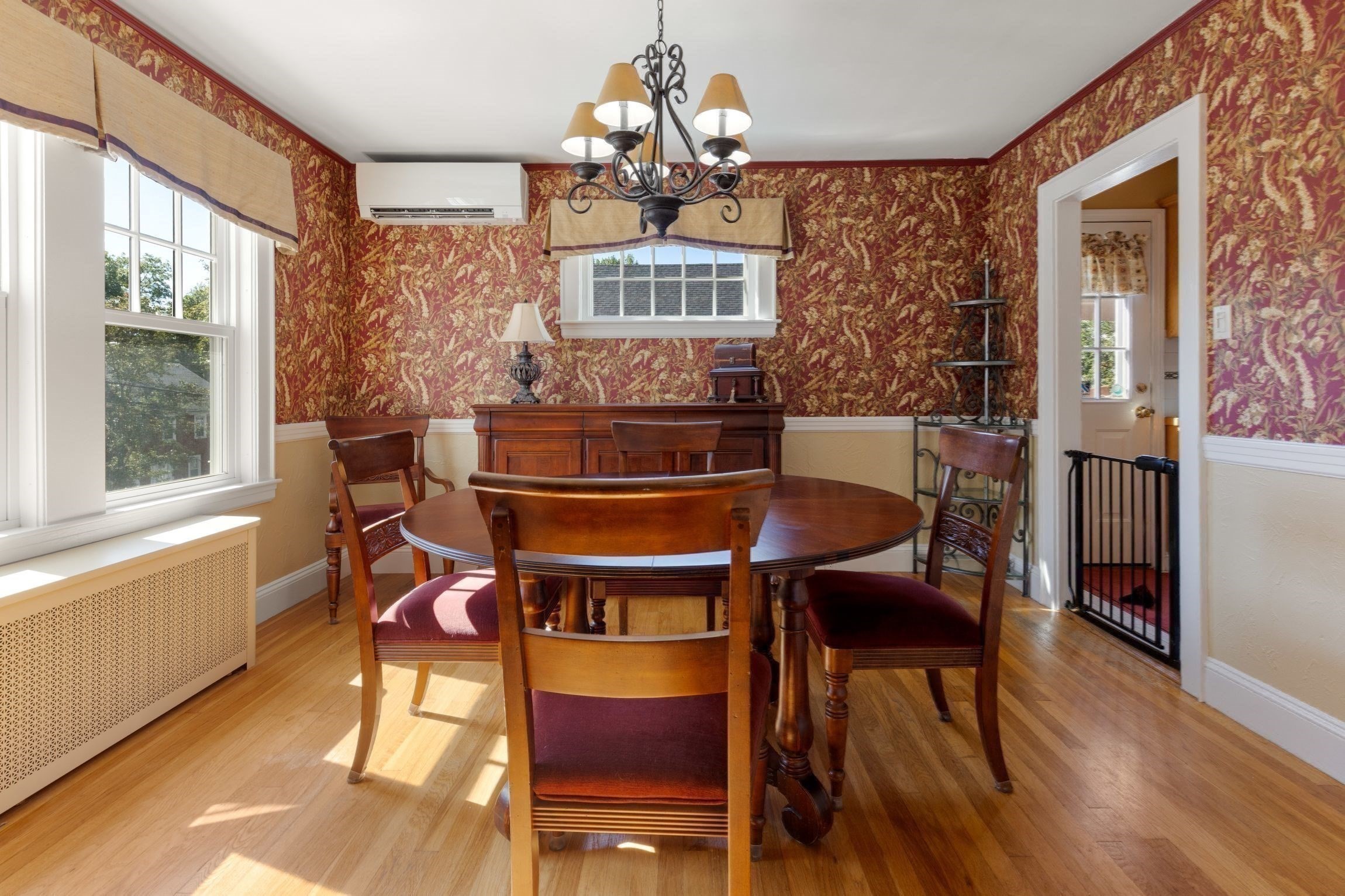 202 Spring Street Arlington, MA 02476 - Photo 16 of 41 Gallery Image 16
