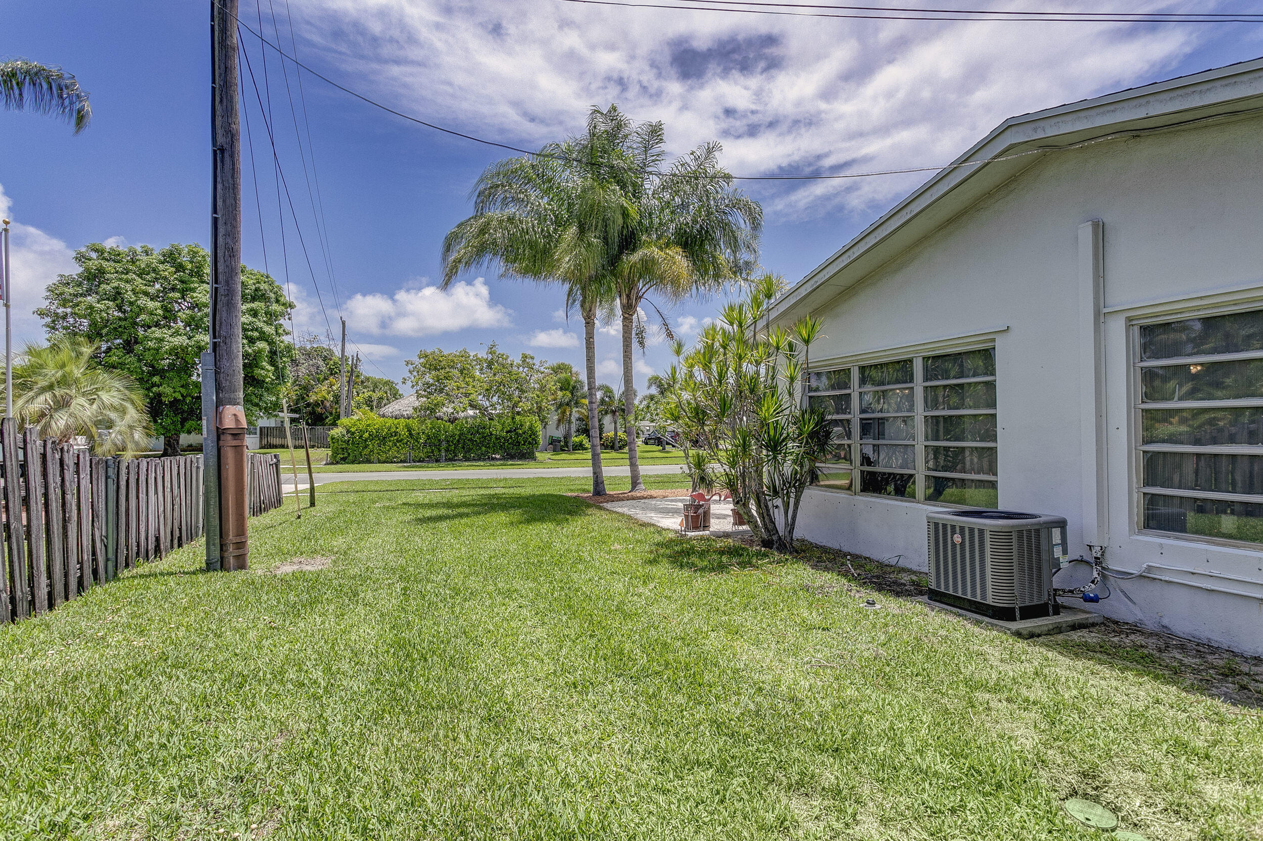 501 Inlet Road North Palm Beach, FL 33408 - Photo 39 of 58 49_320a2088