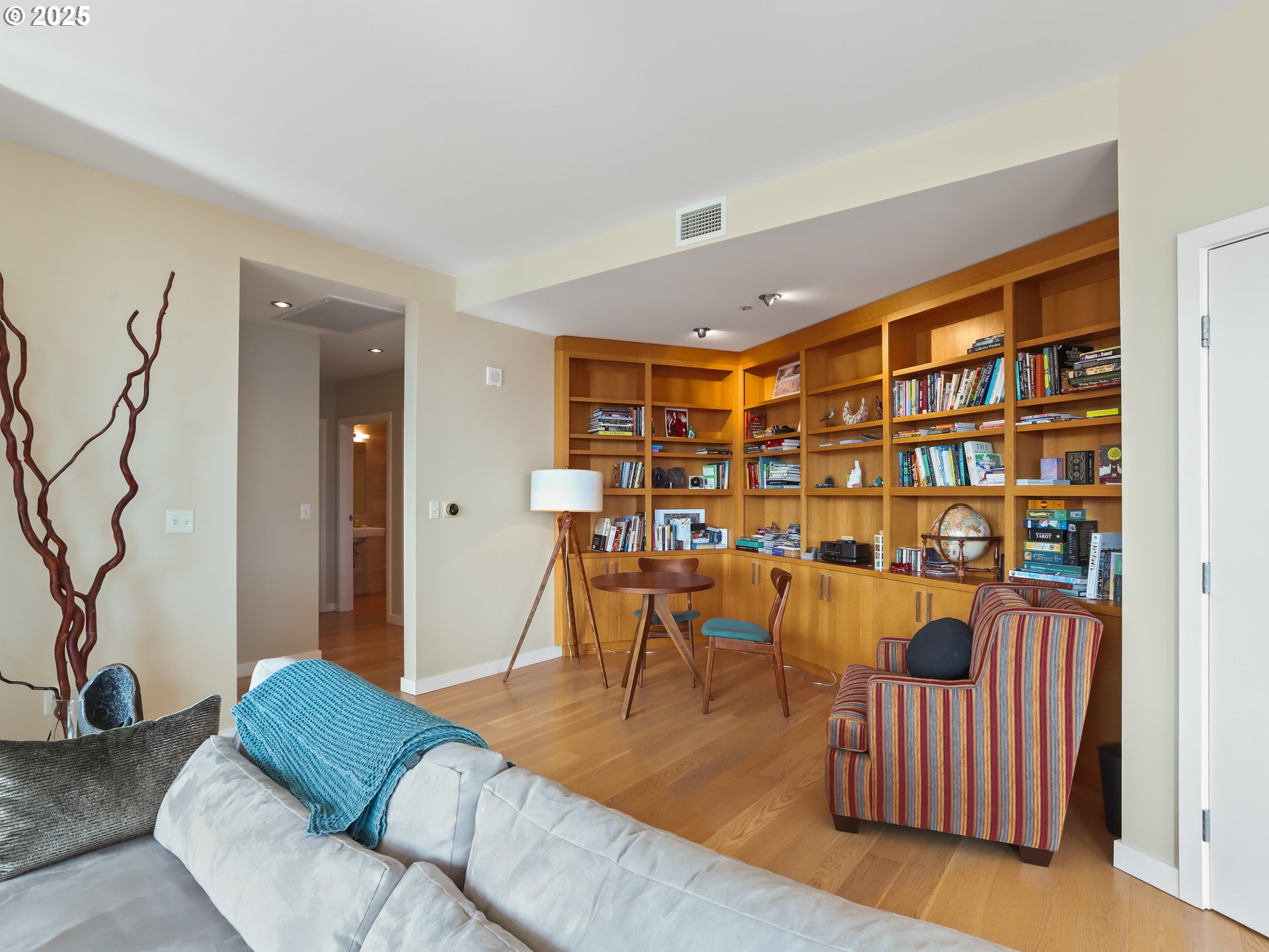 2351 Northwest Westover Road, Unit 1002 Portland, OR 97210 - Photo 13 of 48 Gallery Image 13