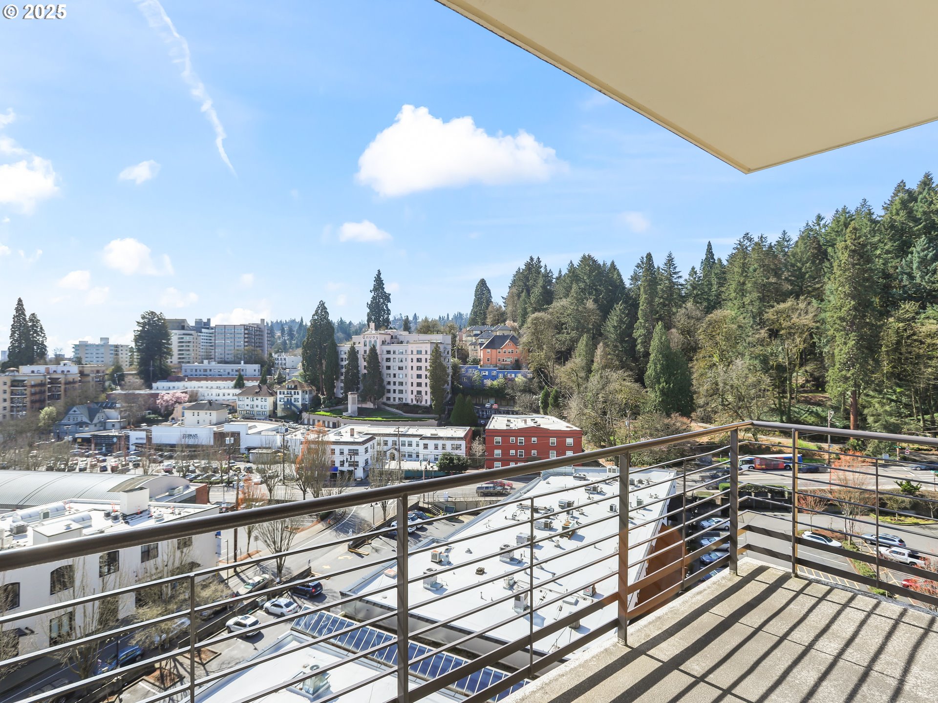 2351 Northwest Westover Road, Unit 1002 Portland, OR 97210 - Photo 24 of 48 Gallery Image 24