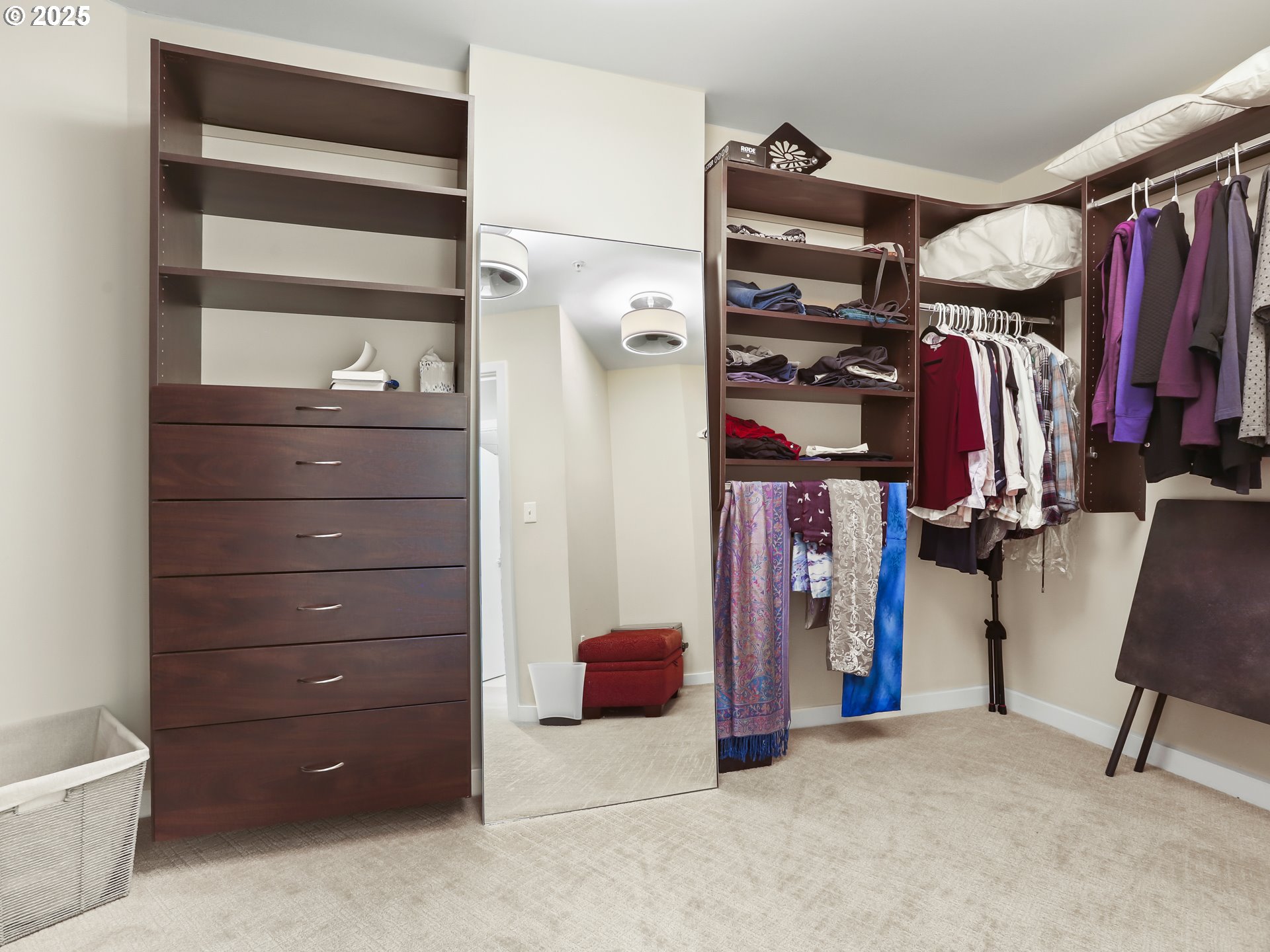 2351 Northwest Westover Road, Unit 1002 Portland, OR 97210 - Photo 35 of 48 Gallery Image 35