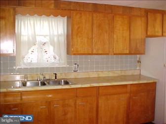 205 West Forestview Road Brookhaven, PA 19015 - Photo 3 of 6 Gallery Image 3