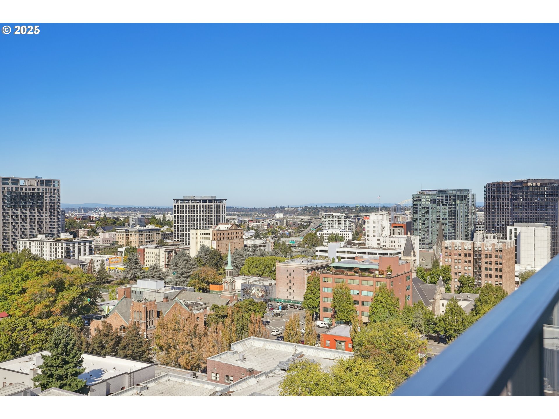 1221 Southwest 10th Avenue, Unit 1510 Portland, OR 97205 - Photo 11 of 38