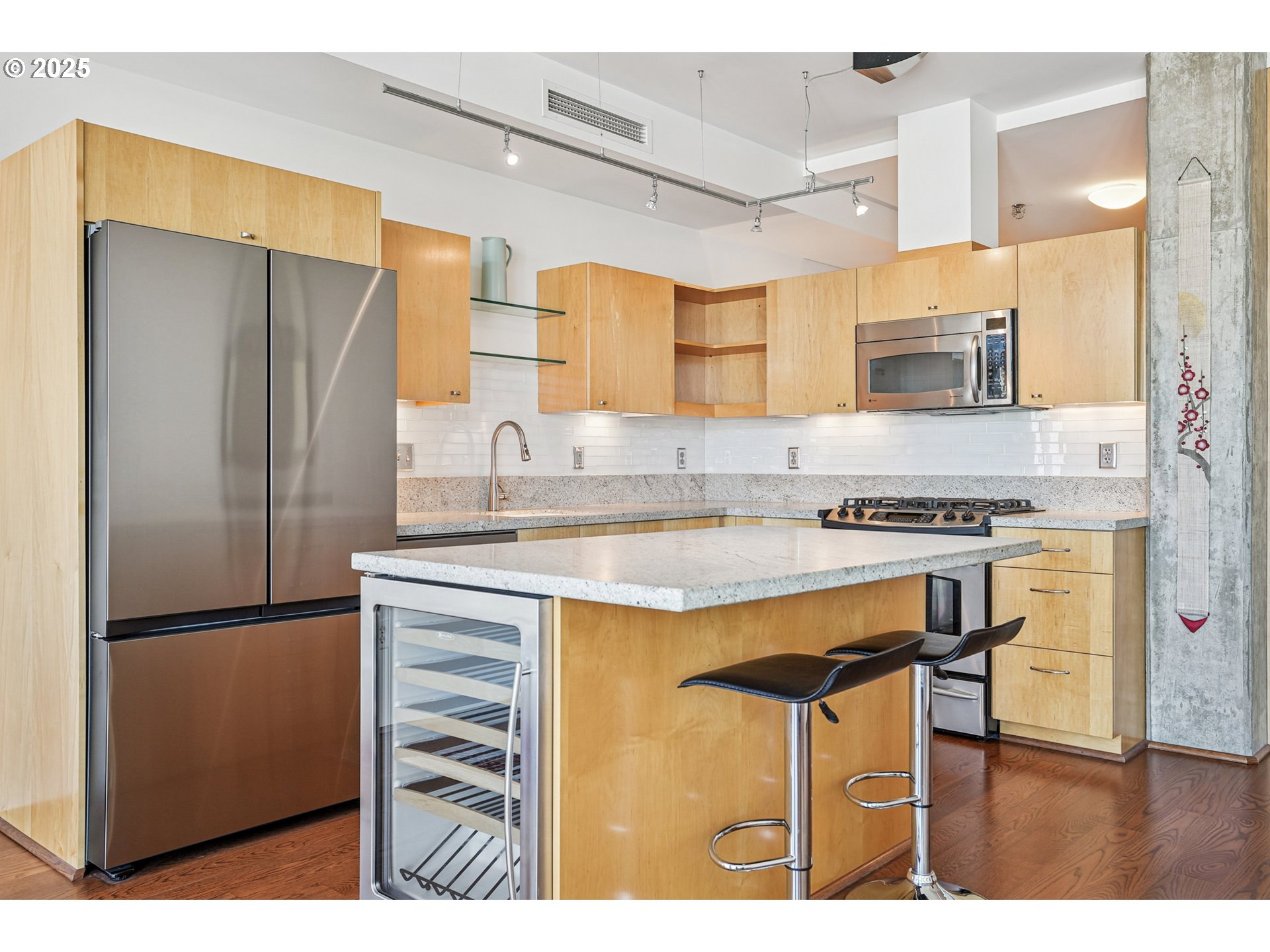 1221 Southwest 10th Avenue, Unit 1510 Portland, OR 97205 - Photo 15 of 38