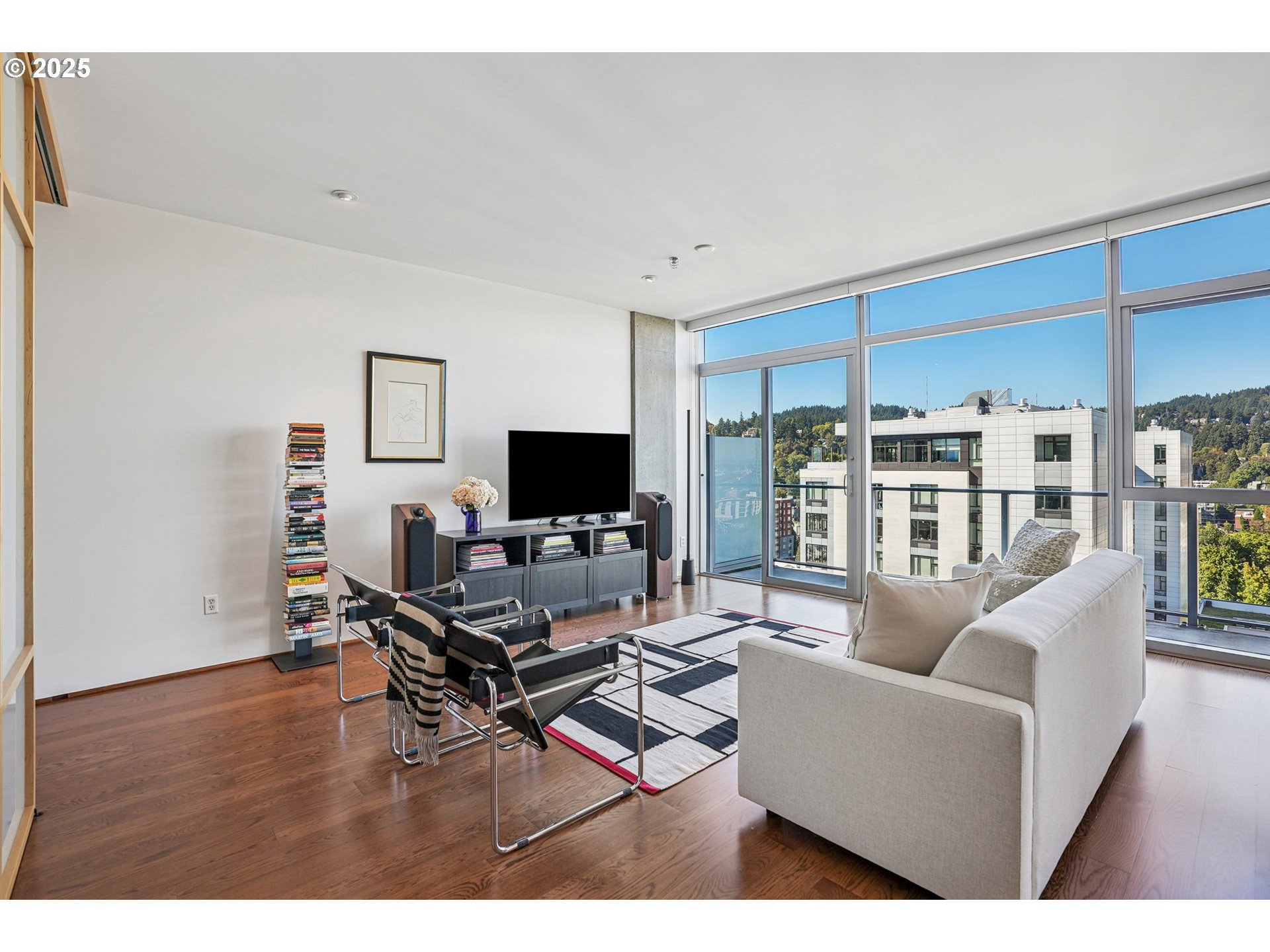 1221 Southwest 10th Avenue, Unit 1510 Portland, OR 97205 - Photo 18 of 38