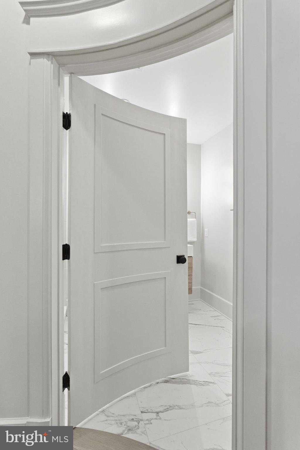 1816 Belmont Road Northwest Washington, DC 20009 - Photo 33 of 62 a bathroom with a shower