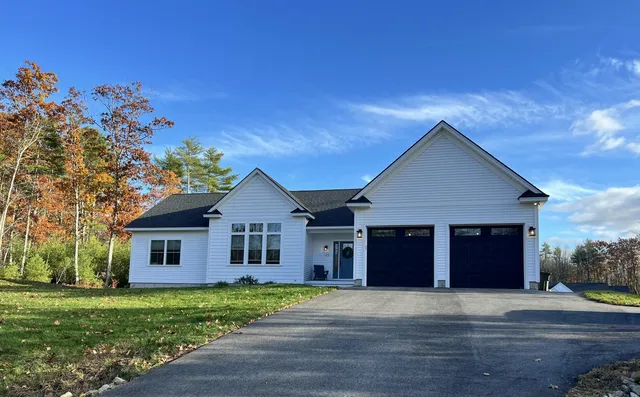 $814,000 | 173 Tamrox Drive, Arundel, ME 04046