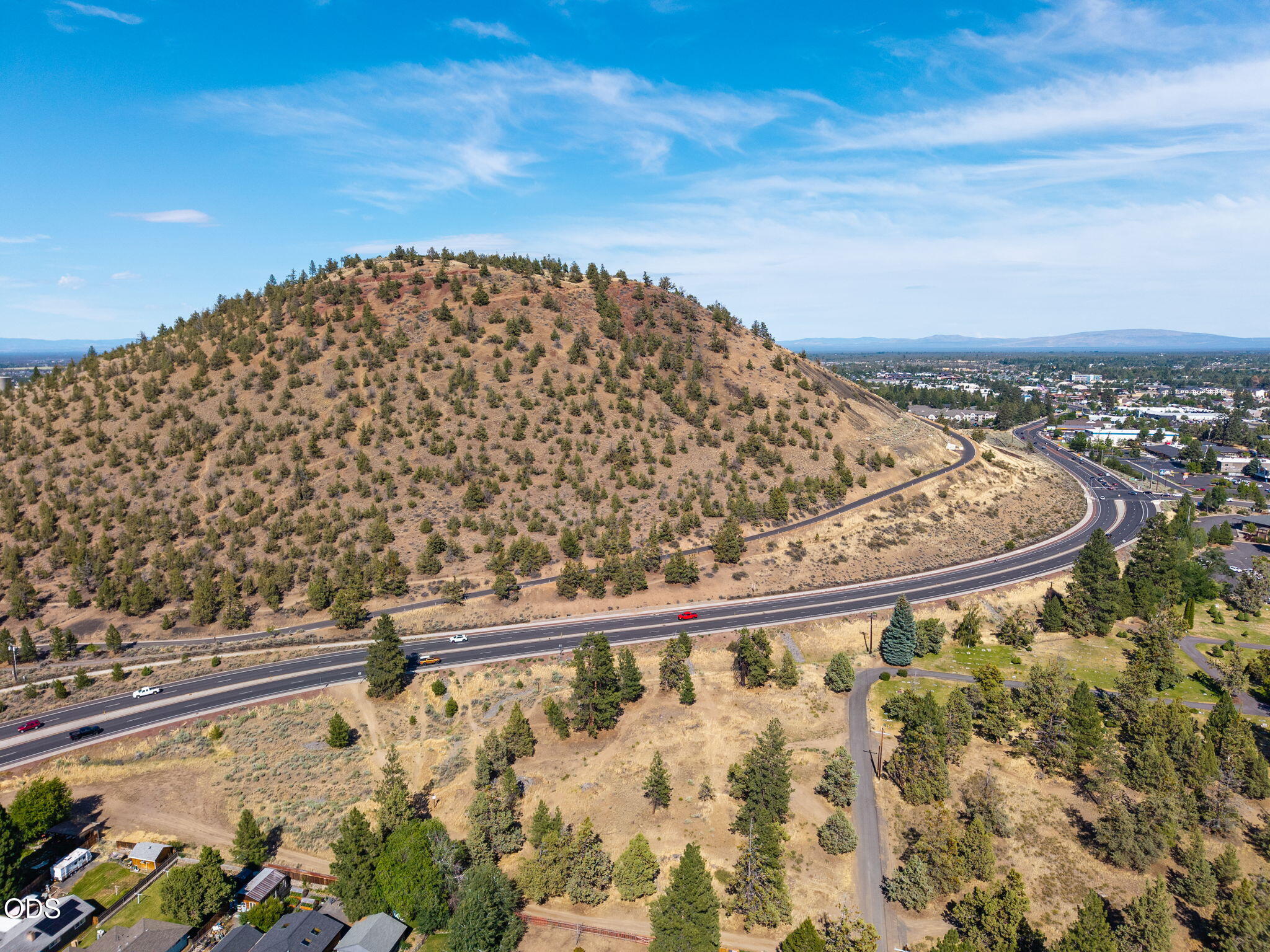 807 Northeast 10th Street Bend, OR 97701 - Photo 55 of 59
