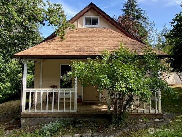 $369,900 | 161 North Schoolhouse Hill Road, Hoodsport, WA 98548