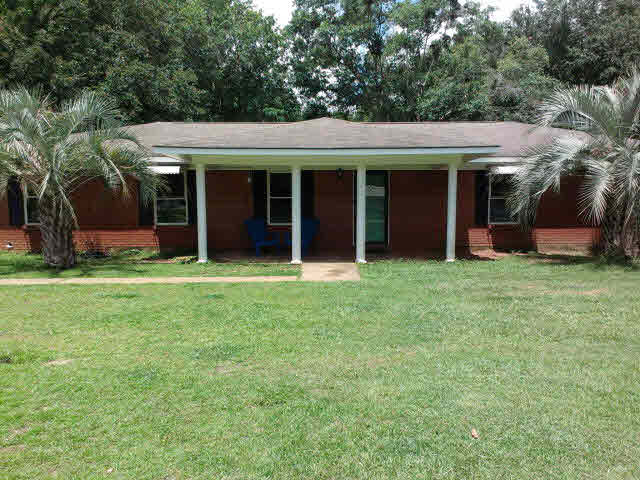 701 North Elm Street Foley, AL 36535 - Photo 1 of 1