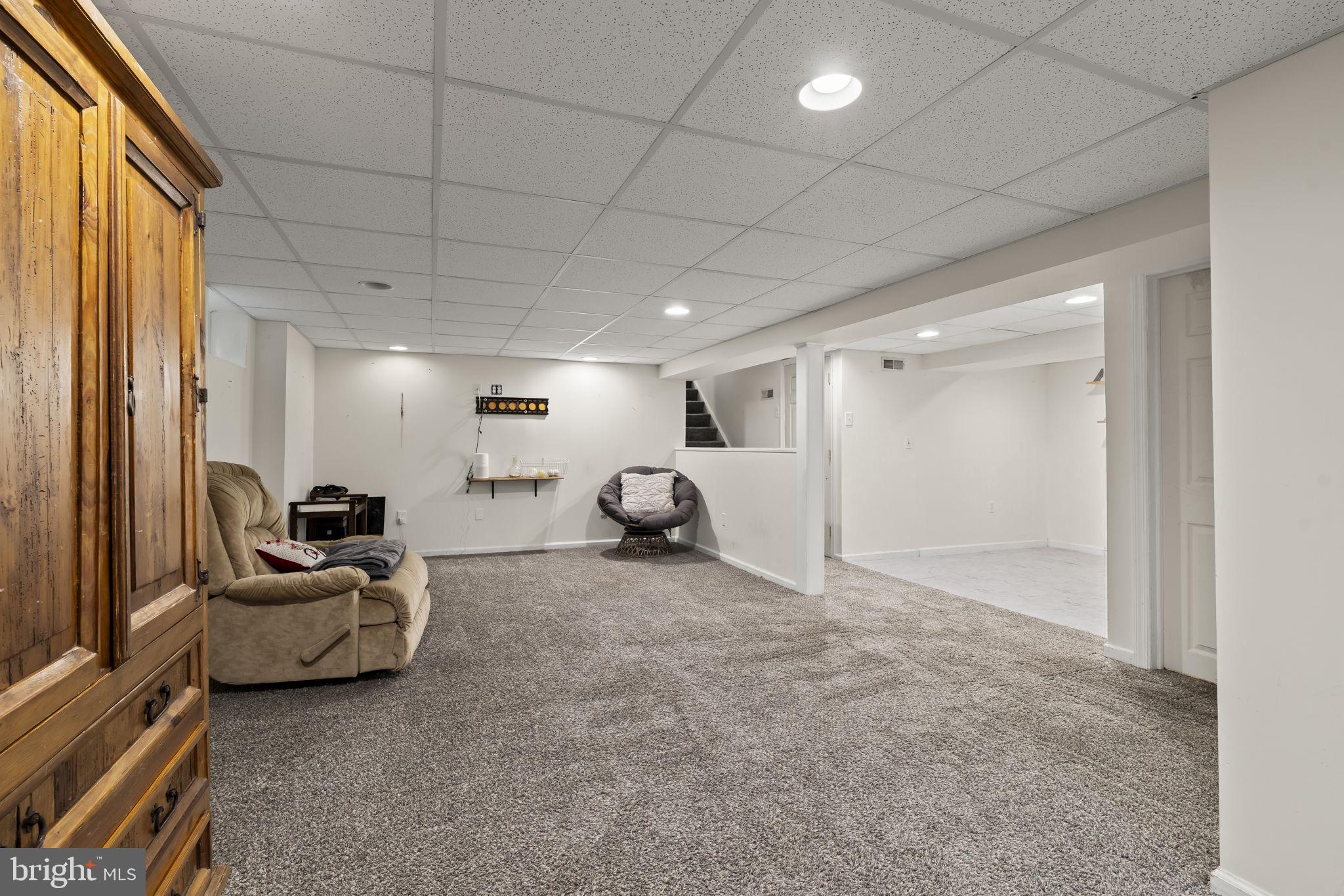 1767 Larkspur Road Cherry Hill, NJ 08003 - Photo 37 of 43