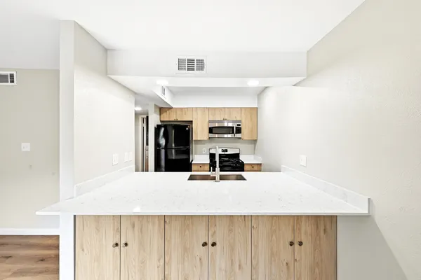 $1,600 | 7801 Shoal Creek Boulevard, Unit 140, Austin, TX 78757