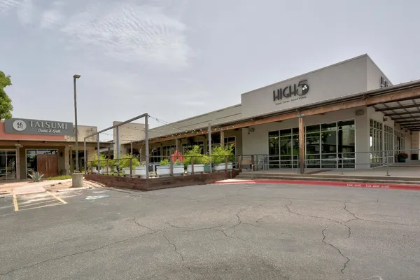 $1,600 | 7801 Shoal Creek Boulevard, Unit 140, Austin, TX 78757