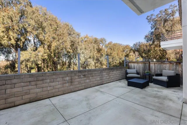 $939,000 | 16156 Avenida Venusto, Unit 2, San Diego, CA 92128