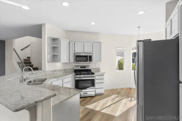 $939,000 | 16156 Avenida Venusto, Unit 2, San Diego, CA 92128