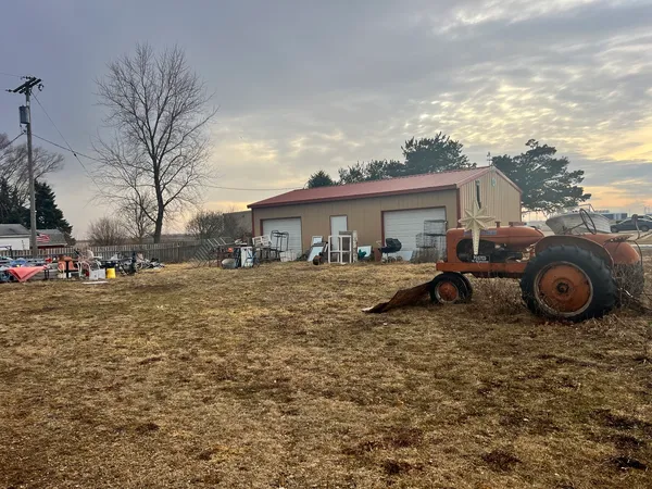 $59,900 | 40980 Highway 49, Rankin, IL 60960