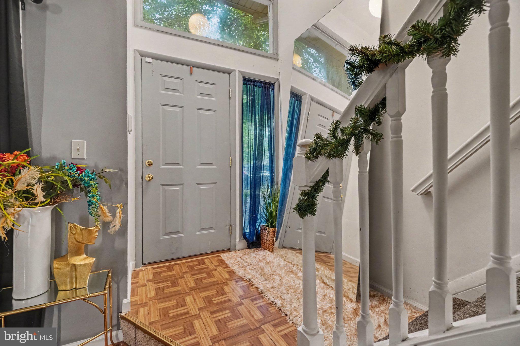 554 Lopax Road Harrisburg, PA 17112 - Photo 13 of 24 Inviting entryway with natural light.