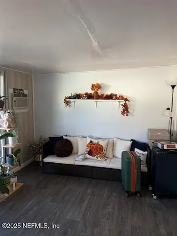 $292,500 | 615 Abbey Court, Orange Park, FL 32073