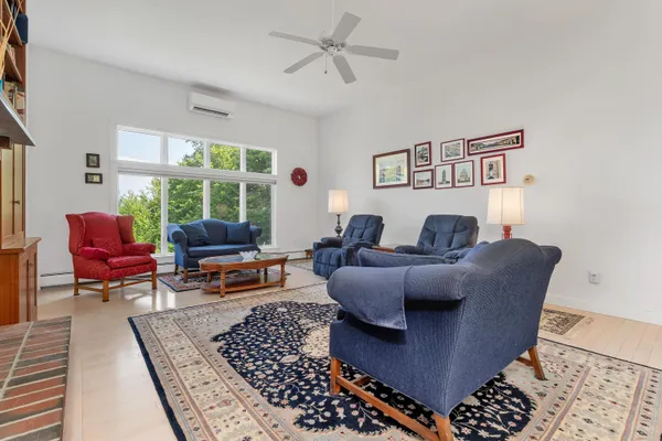 $899,000 | 58 Kearsarge Road, New London, NH 03257