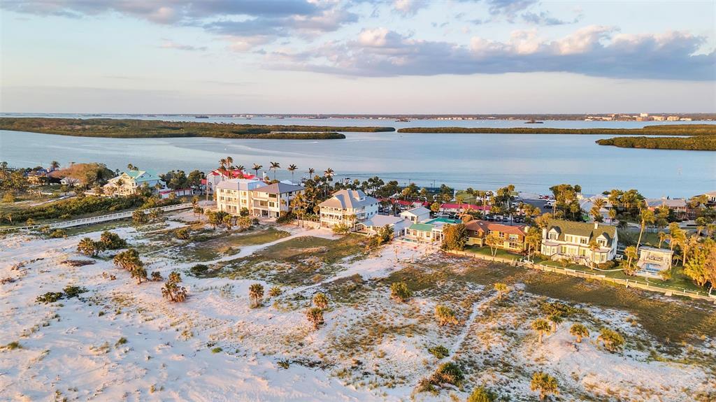 1058 Eldorado Avenue Clearwater Beach, FL 33767 - Photo 40 of 100