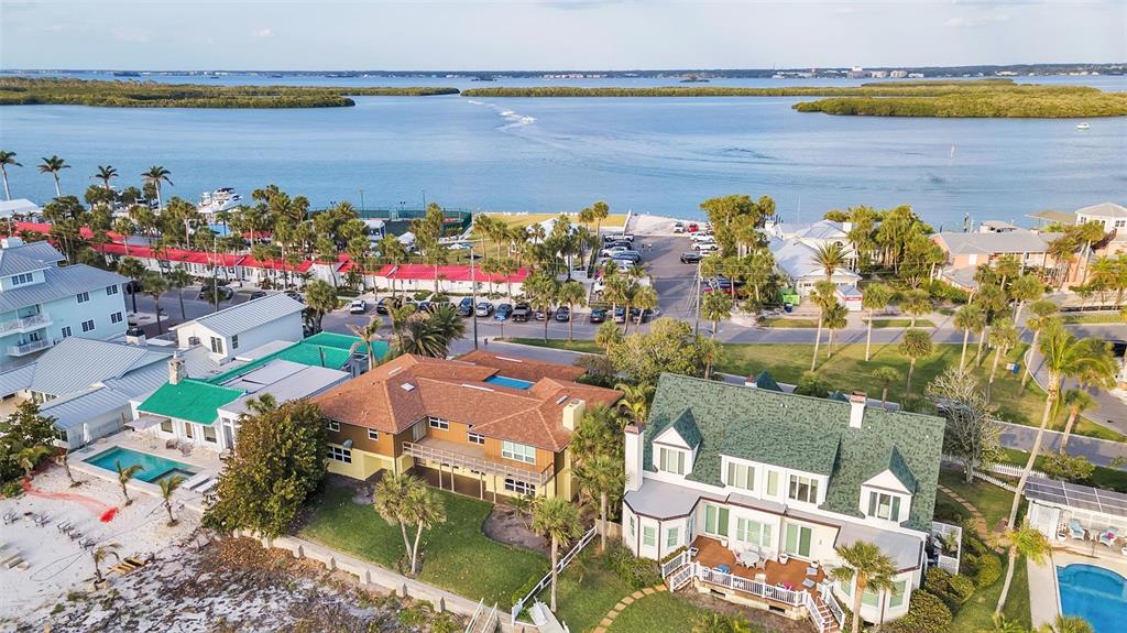 1058 Eldorado Avenue Clearwater Beach, FL 33767 - Photo 42 of 100